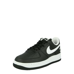 Nike Sportswear Tenisky  bílá / černá